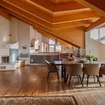 Dome Apartments-apartment Viva & Heaven شقة