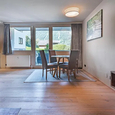 Ski Dome Apartments-Apartment Viva & Heaven Holiday Chalet Apartment