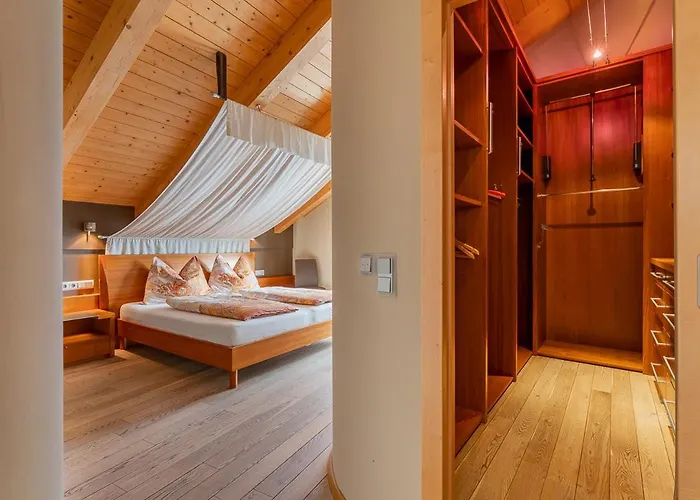 Dome Apartments-apartment Viva & Heaven